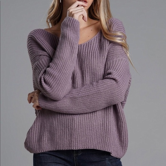 🆕Cross Twist Loose Sweater Violet - Picture 2 of 7